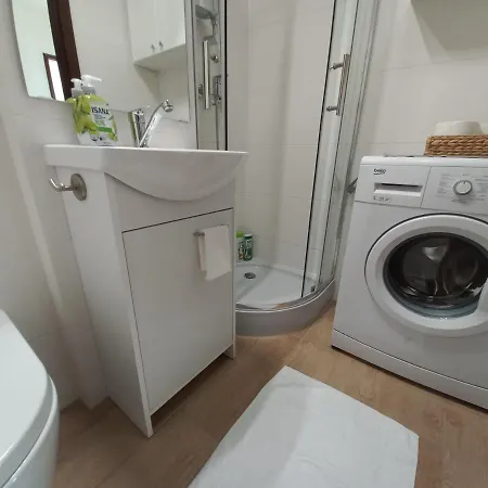 To Byl Maj Apartment *